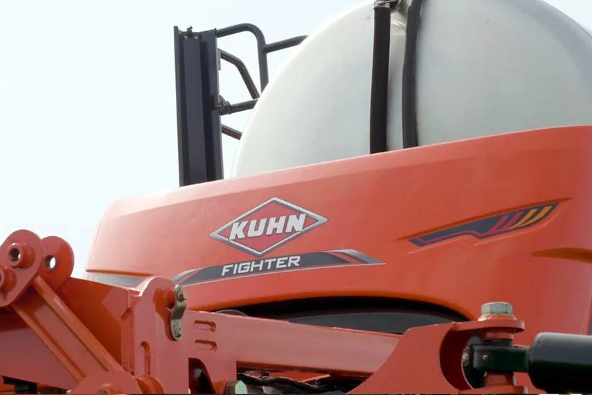 PULVERIZADOR KUHN AUTOPROPELIDO FIGHTER 2500