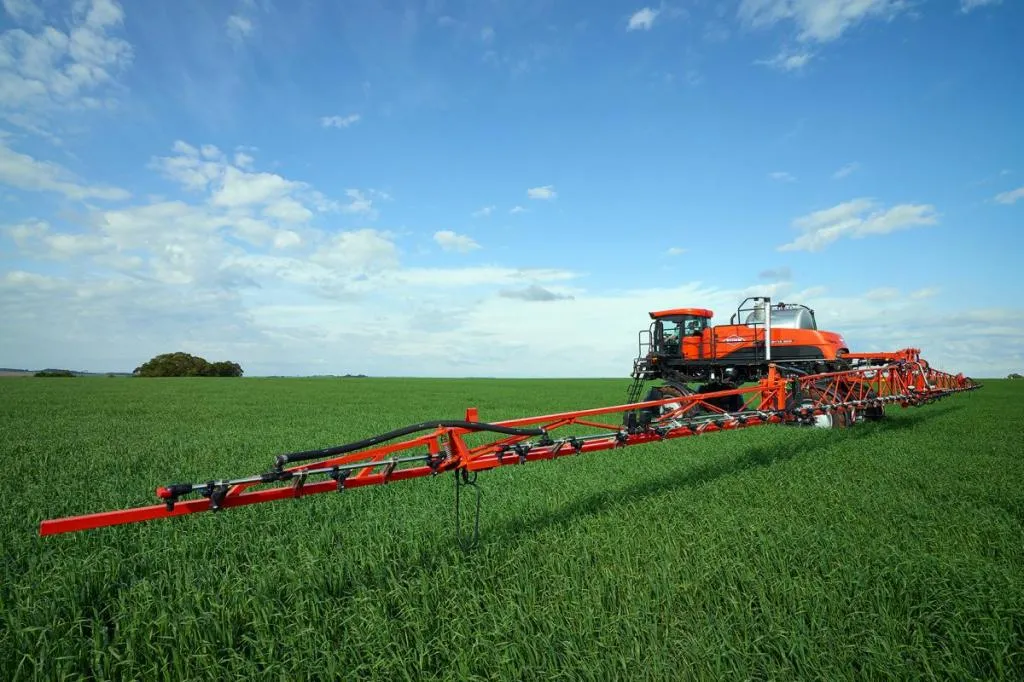 PULVERIZADOR KUHN AUTOPROPELIDO FIGHTER 2500