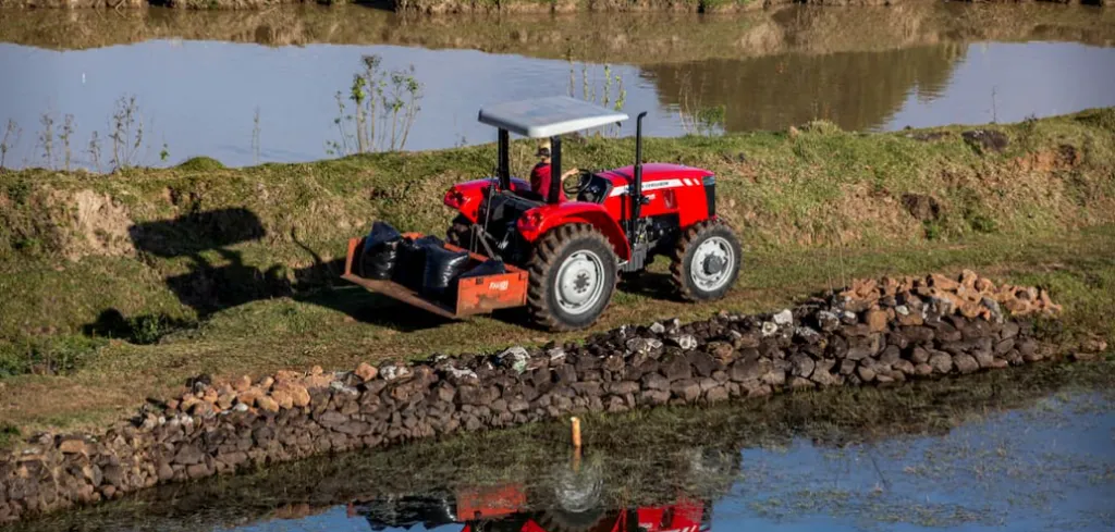 TRATOR MASSEY FERGUNSON SÉRIE MF 4300 - MF 4305