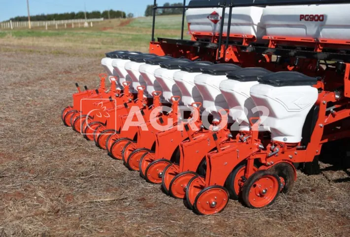 PLANTADEIRA KUHN SELECT GG