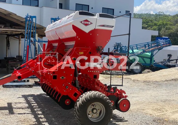 PLANTADEIRA DE INVERNO KUHN SELECT 19/21