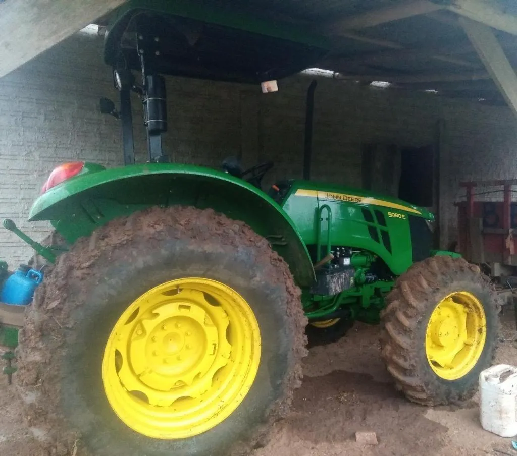 Trator John Deere 5080