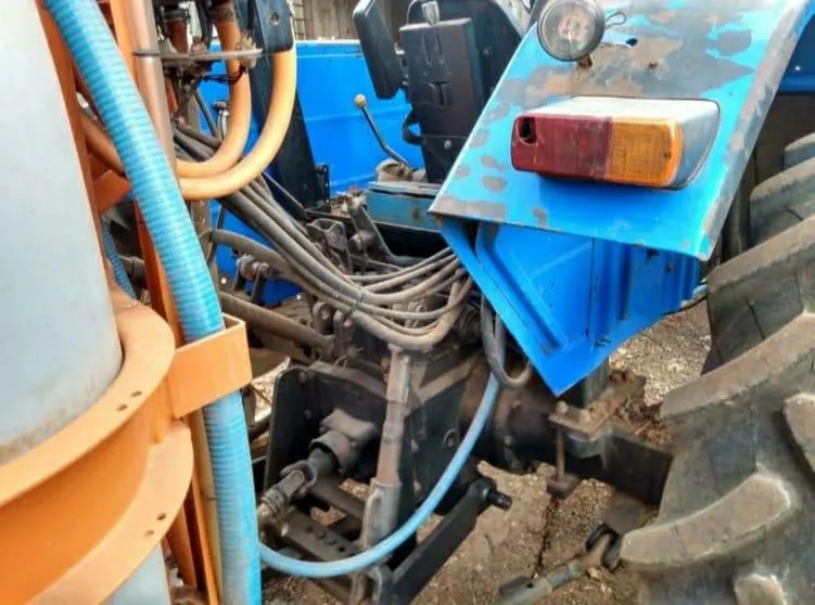 TRATOR NEW HOLLAND TL 75 ANO 2003