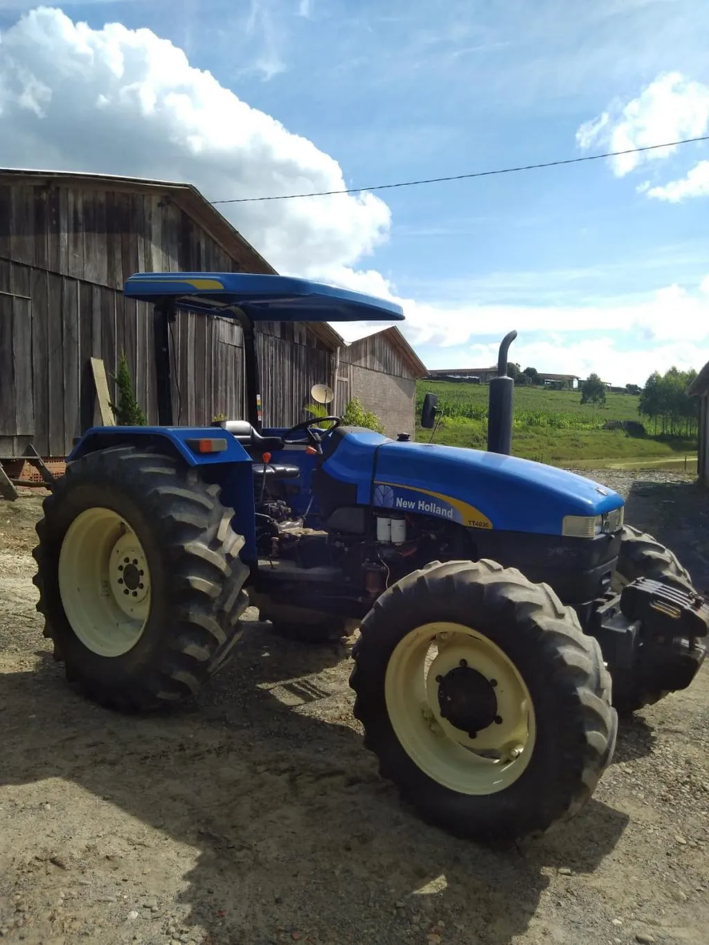 TRATOR NEW HOLLAND TT 4030 75CV