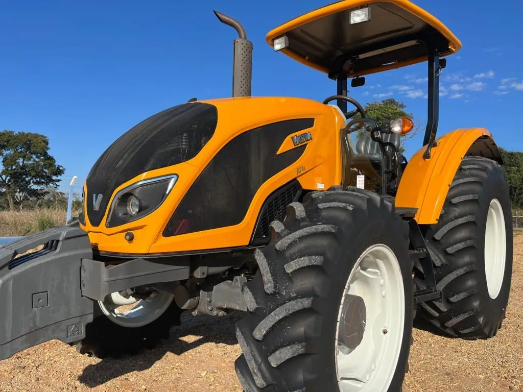 TRATOR VALTRA A74S