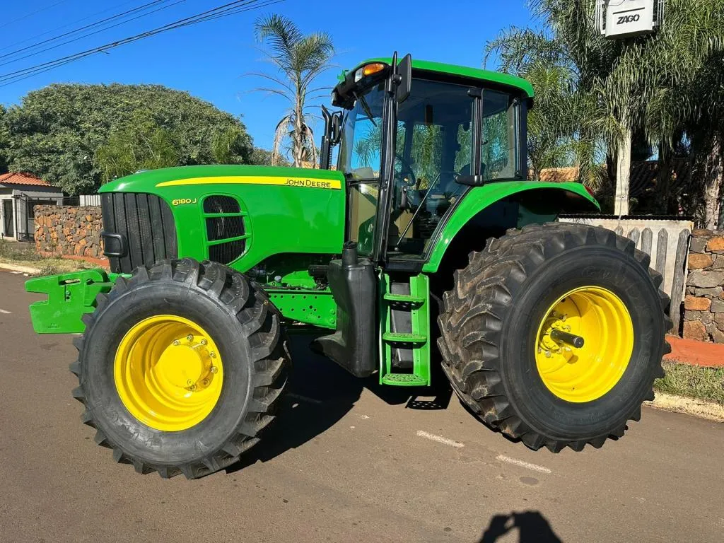 Trator John Deere 6180j (180 cv)