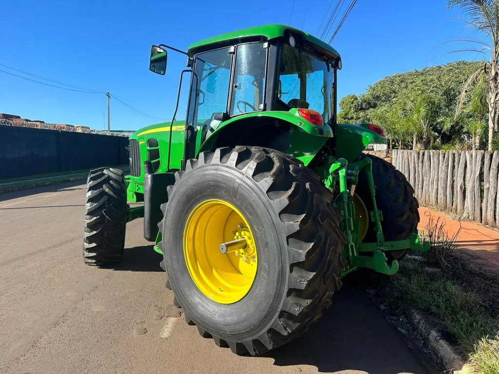 Trator John Deere 6180j (180 cv)