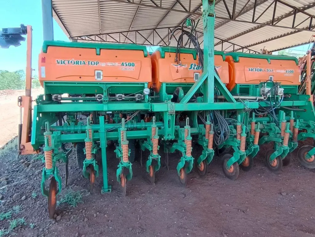 Plantadeira Stara  Victoria Top Control 4500