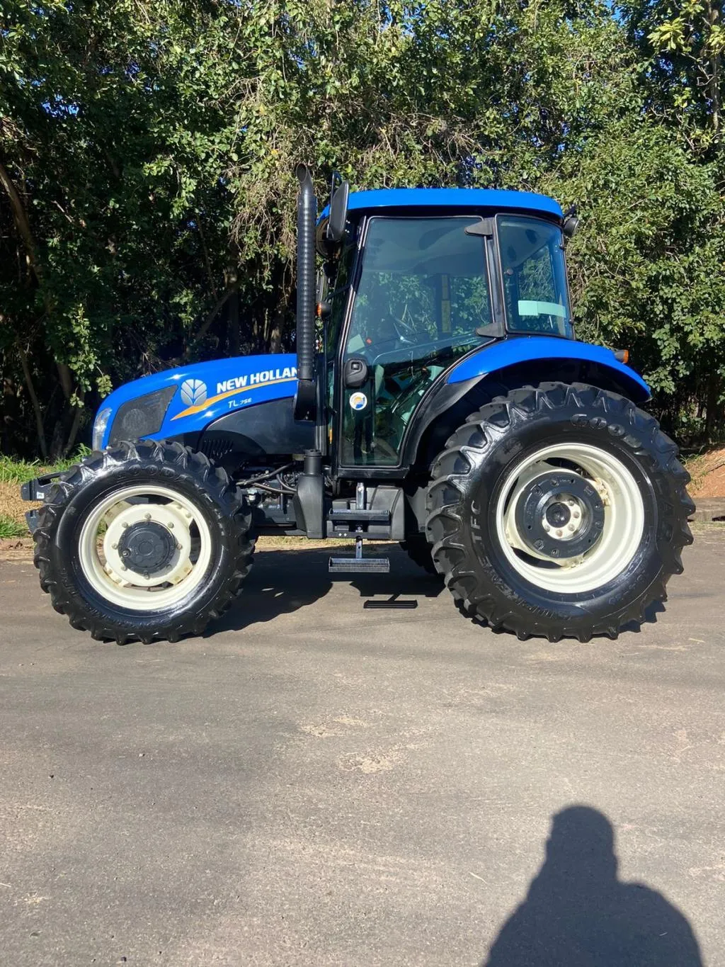 TRATOR NEW HOLLAND TL75E 4X4 75CV