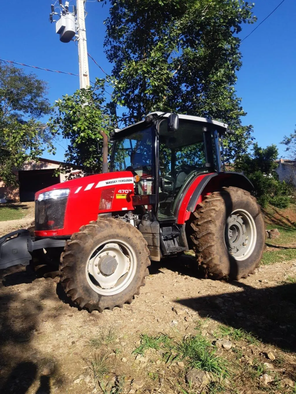 TRATOR MASSEY FERGUSON 4707 4X4 79CV