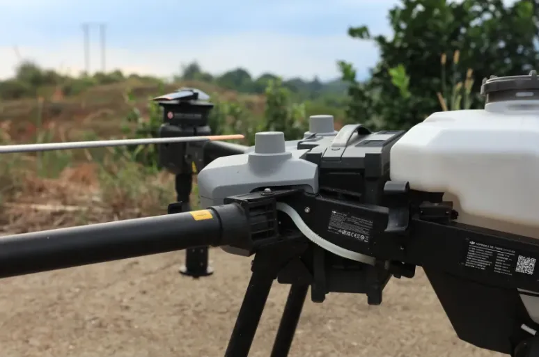 Drone DJI Agras T20P Para Pulverização