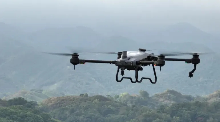 Drone DJI Agras T20P Para Pulverização