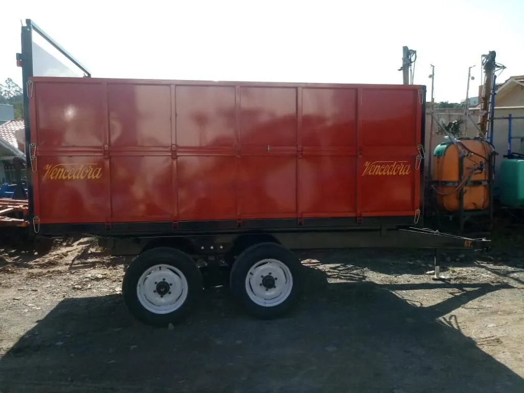 CARRETA AGRICOLA VENCEDORA 6 TONELADAS 