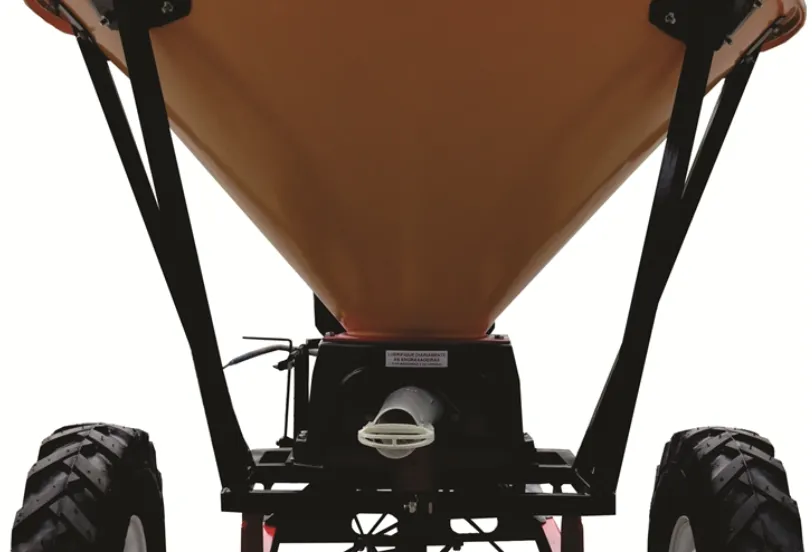 Distribuidor De Adubo E Forragens Para Micro Trator - Marcassio
