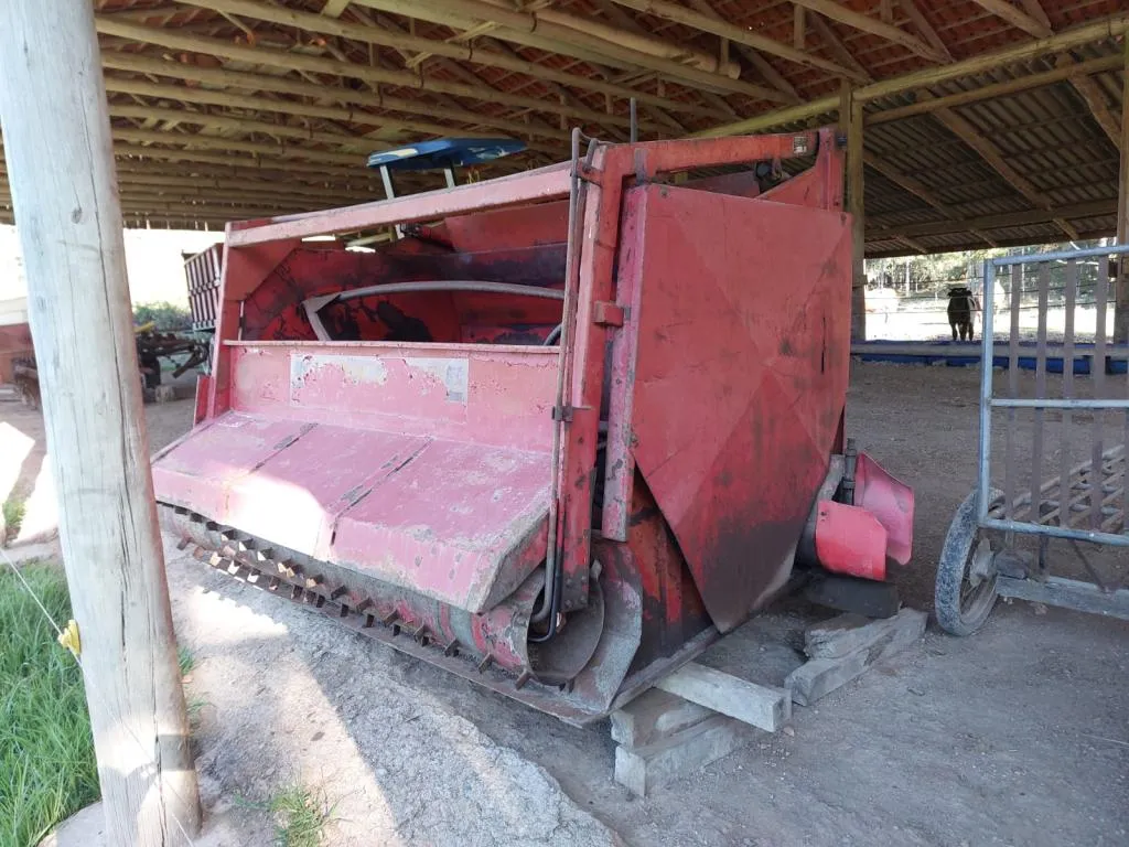 DESENCILADEIRA AGRO FORN 2 METROS CÚBICOS