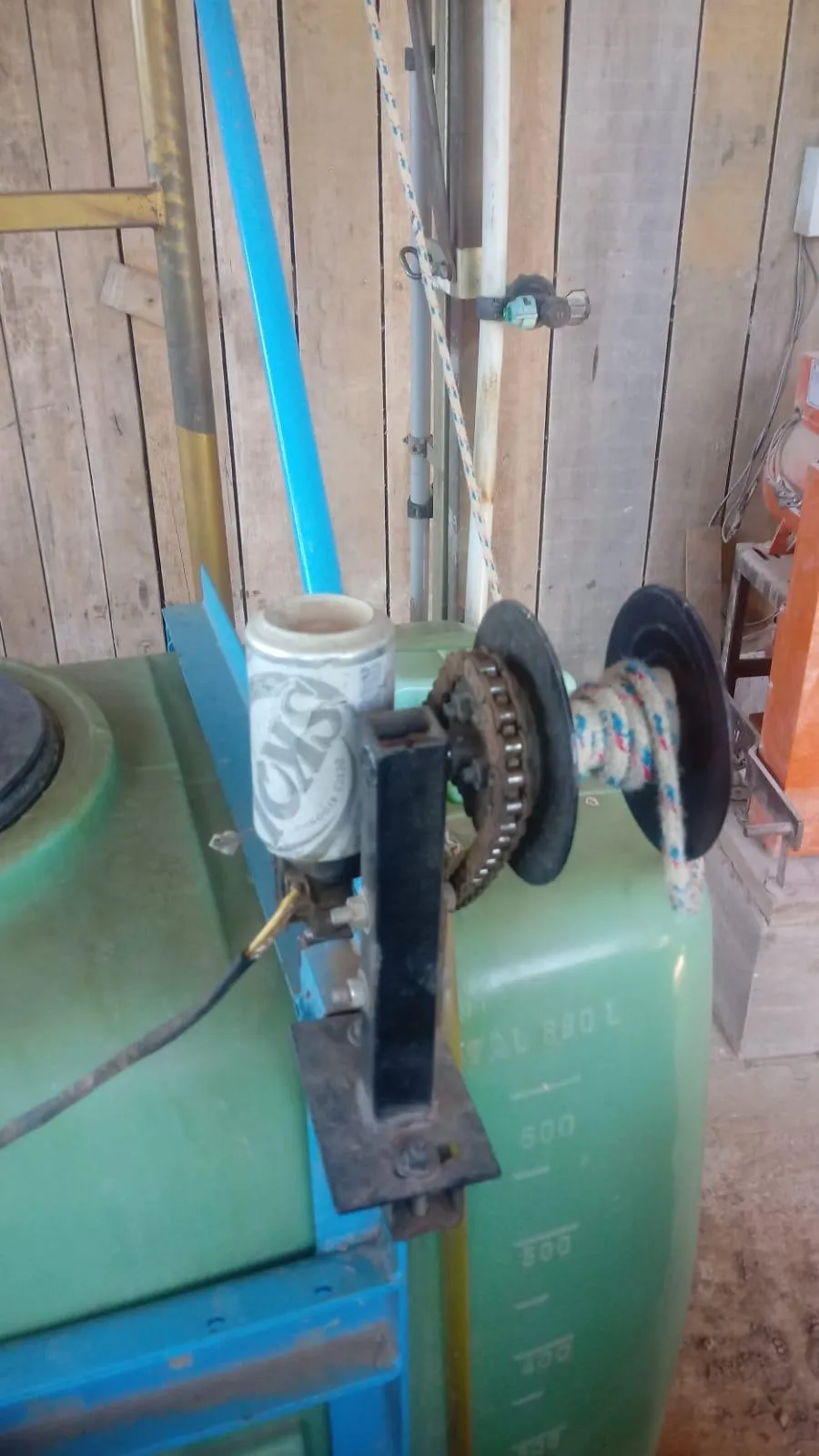 PULVERIZADOR MONTANA 680 LITROS ELETRICO