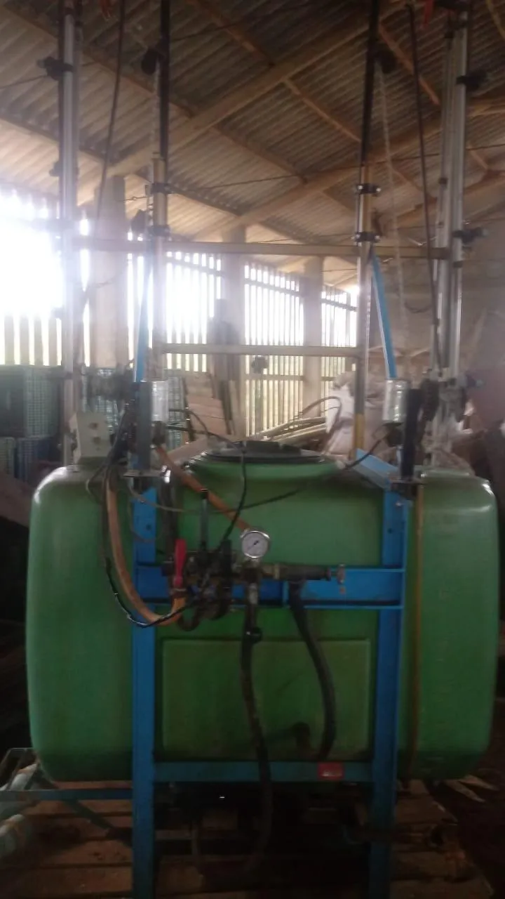 PULVERIZADOR MONTANA 680 LITROS ELETRICO