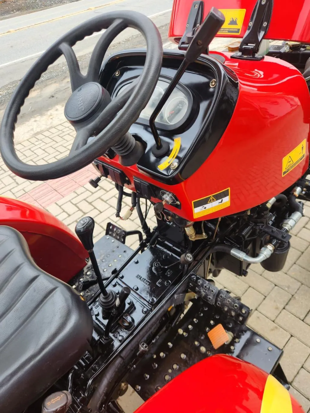 Trator Agrícola marca Coyote modelo 4420 ano 2020