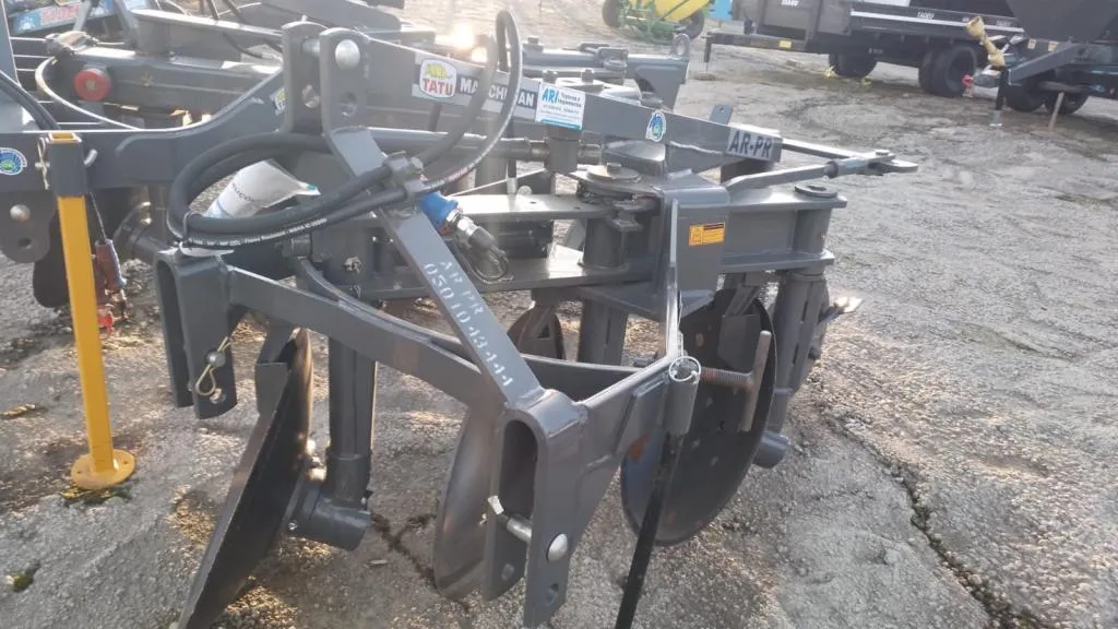 ARADO DE 3 DISCOS TATU IMPLEMENTOS (NOVO)