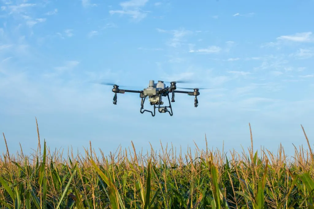 Drone Pulverizador DJI Agras T25