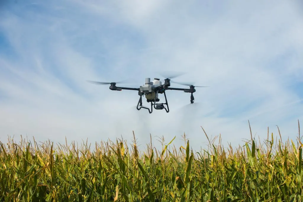 Drone Pulverizador DJI Agras T25