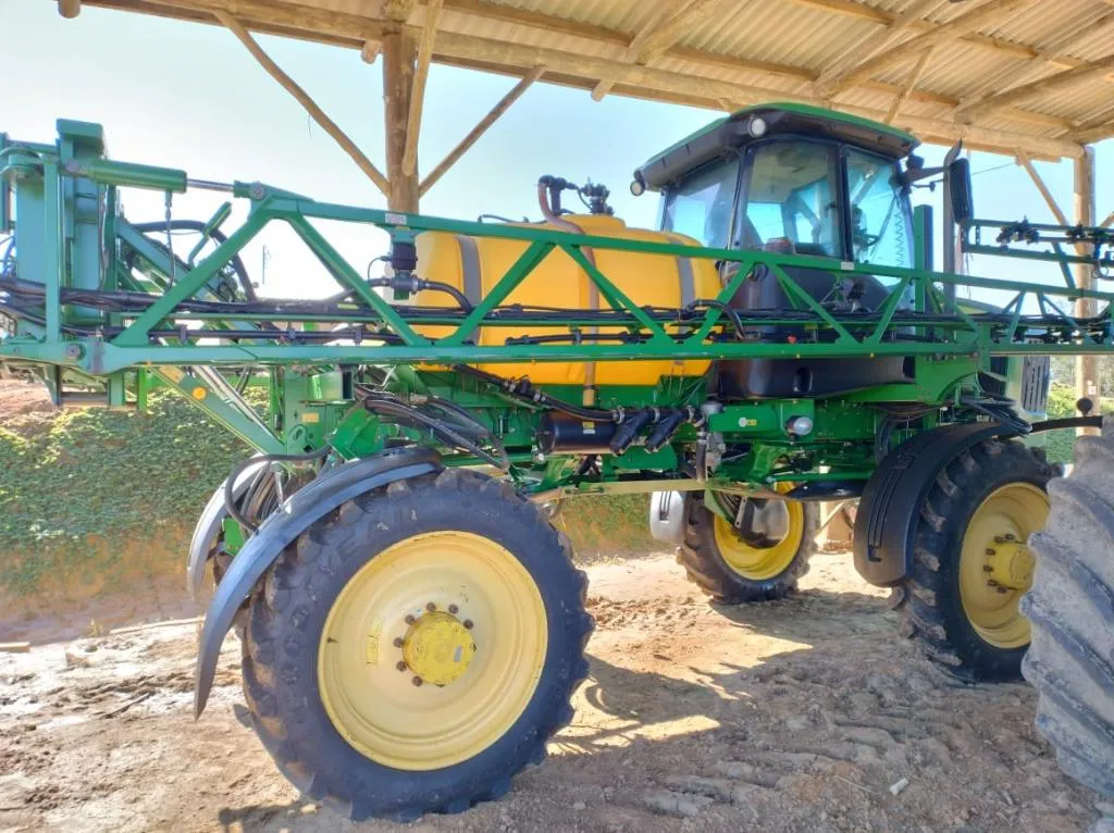 Pulverizador John Deere 4630 Ano 2014