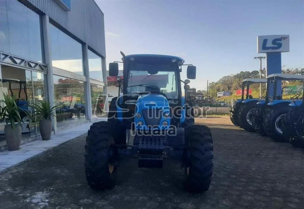 TRATOR LS TRACTOR LS PLUS 100 2013/2013 4x4