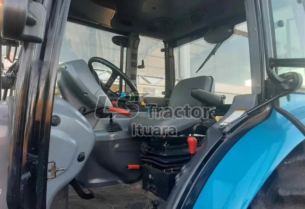 TRATOR LS TRACTOR LS PLUS 100 2013/2013 4x4