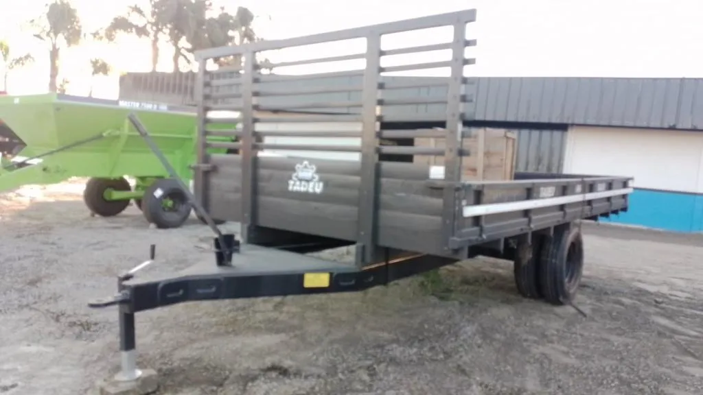Carreta agricola ceboleira marca Tadeu NOVA