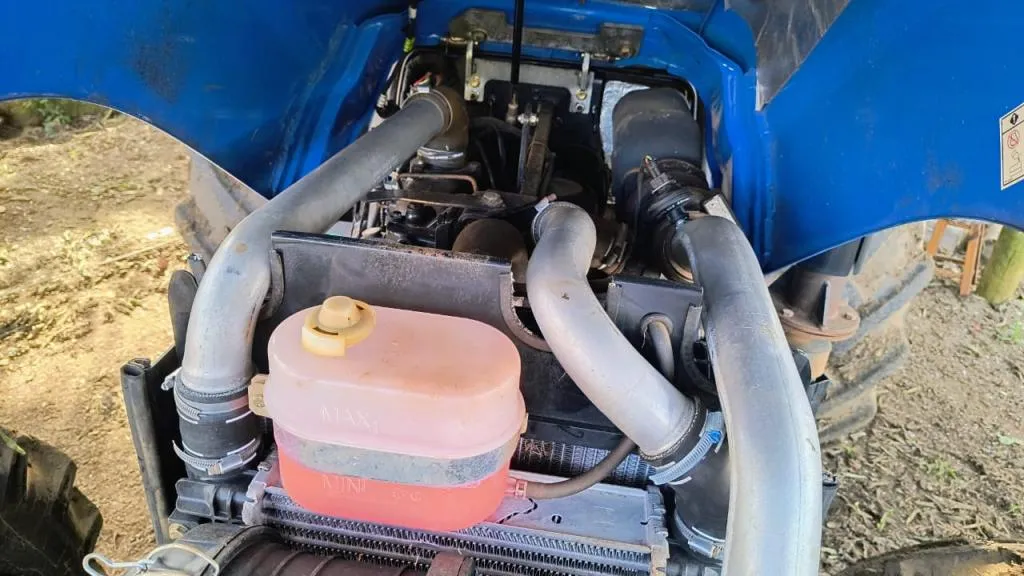 Trator New Holland TT 75 turbo e intercooler de fábrica ano 2020