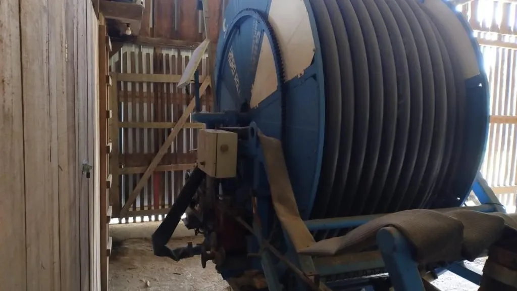 CARRETEL DE IRRIGAÇÃO SETORIAL 300 METROS 75MM MANGUEIRA CANHÃO DE TURBINA