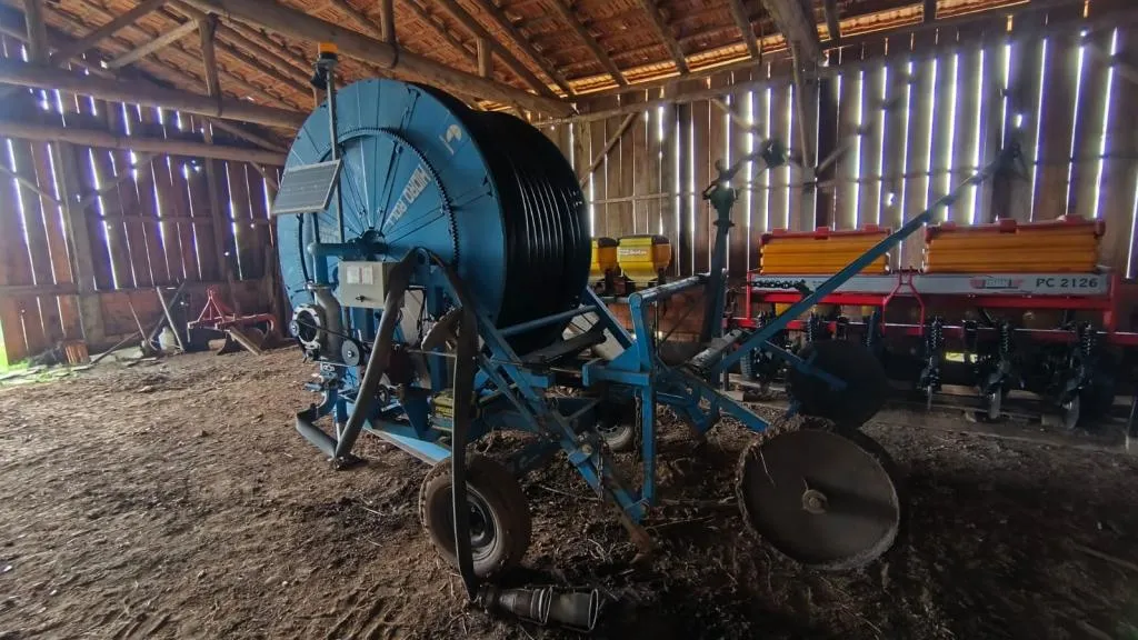 CARRETEL DE IRRIGAÇÃO SETORIAL 300 METROS 75MM MANGUEIRA CANHÃO DE TURBINA