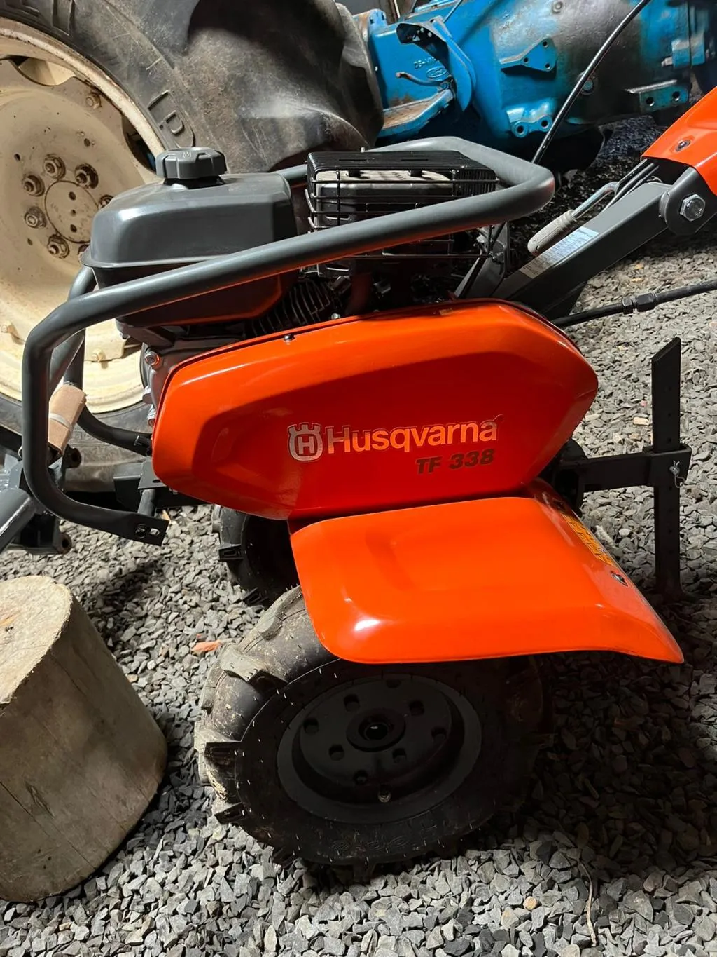 Tratorito Motocultivador Husqvarna TF338 ano 2023