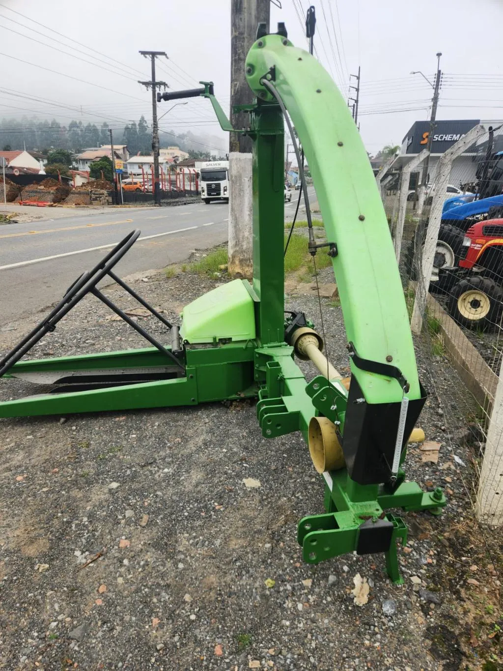 Ensiladeira Cremasco semi nova