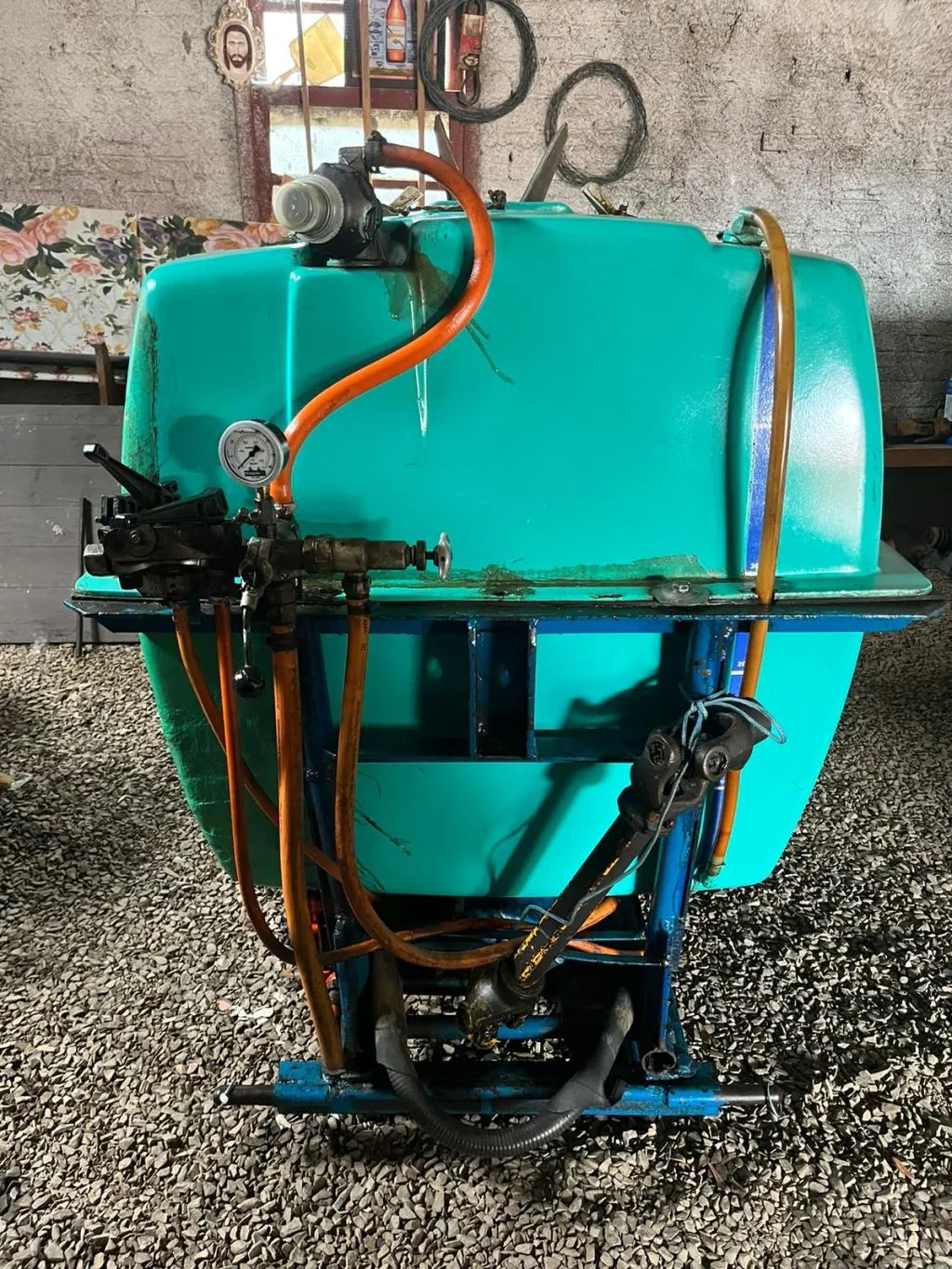 Pulverizador Turbina Berthoud 450 litros 14 bicos Hélice com 12 pás