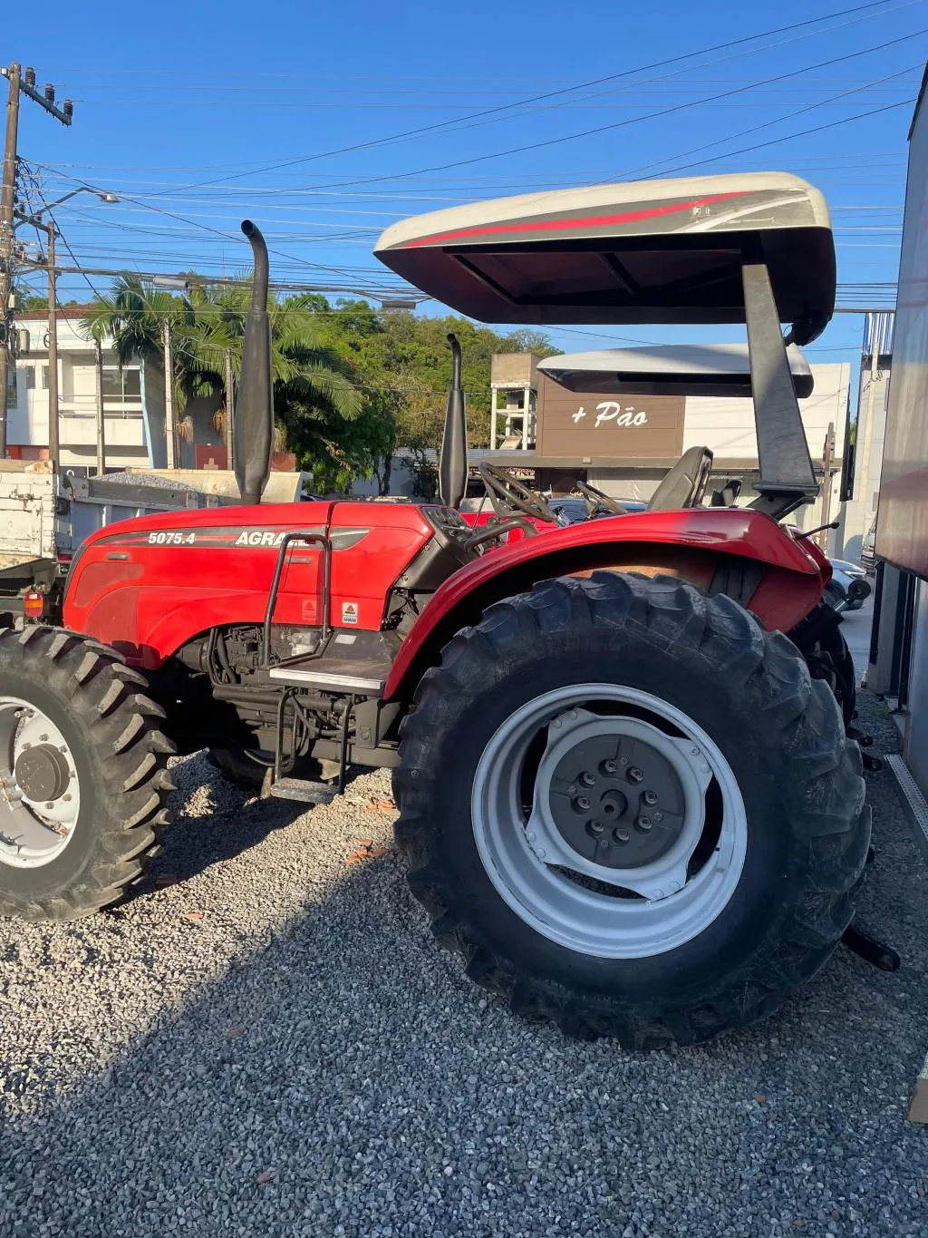 Trator Agrale  Modelo 5075 Ano 2006 com Reversor