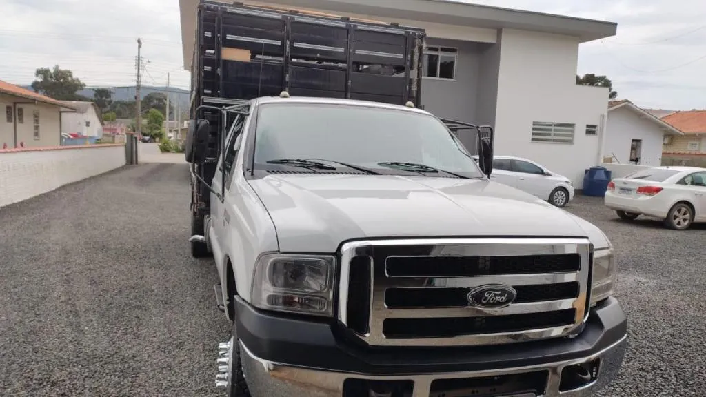 FORD F4000 4X4 Ano 2015 COMPLETA