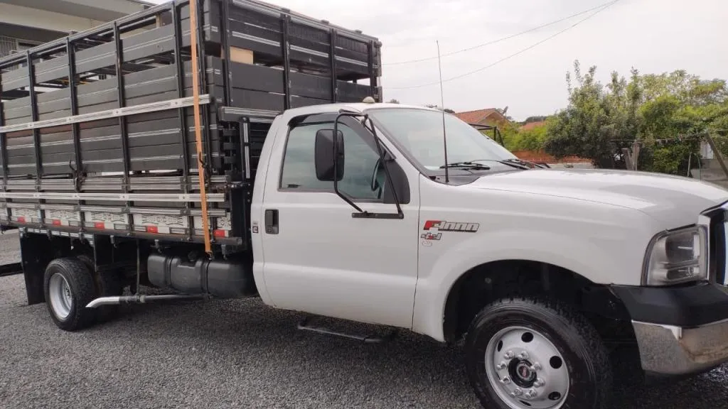FORD F4000 4X4 Ano 2015 COMPLETA