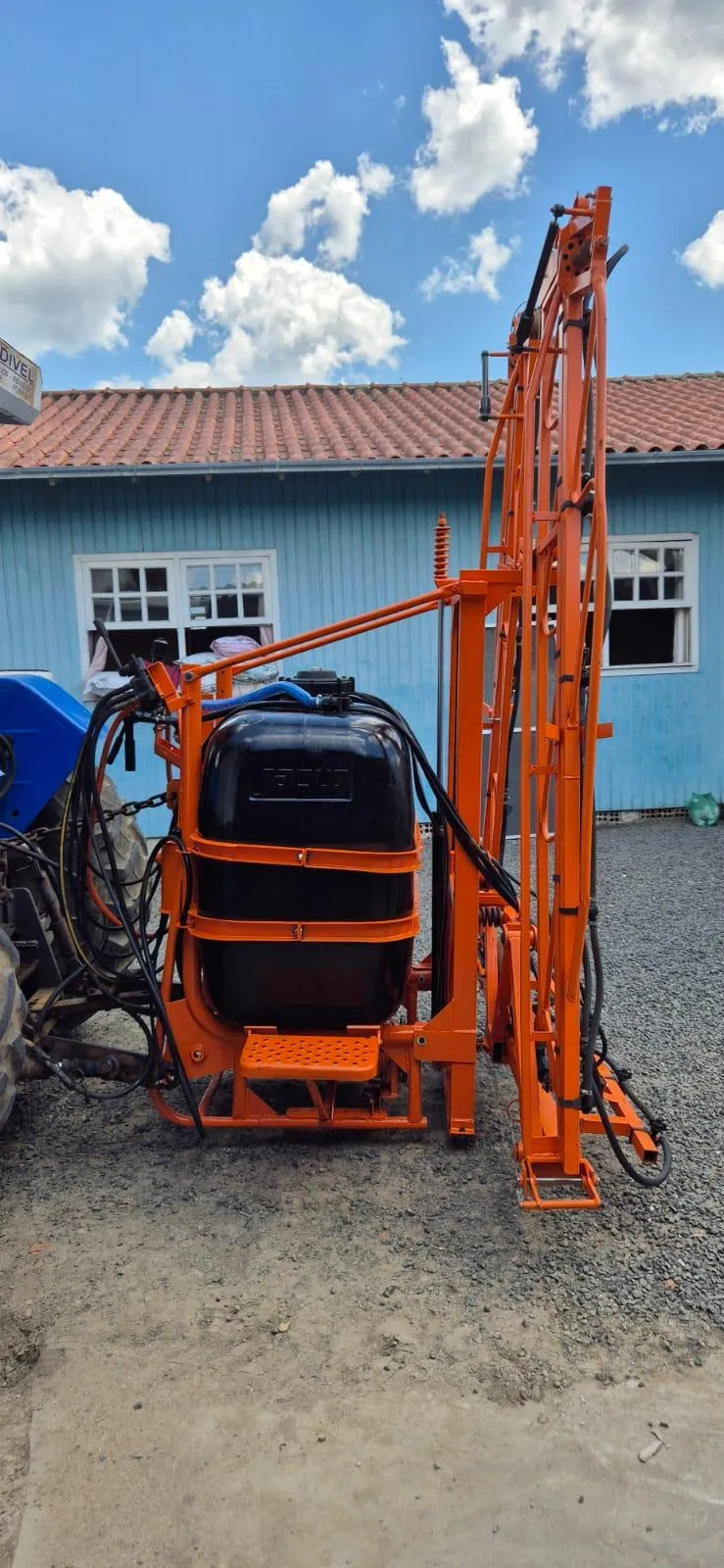 Pulverizador Jacto 400 Litros Hidraulico com 12 metros