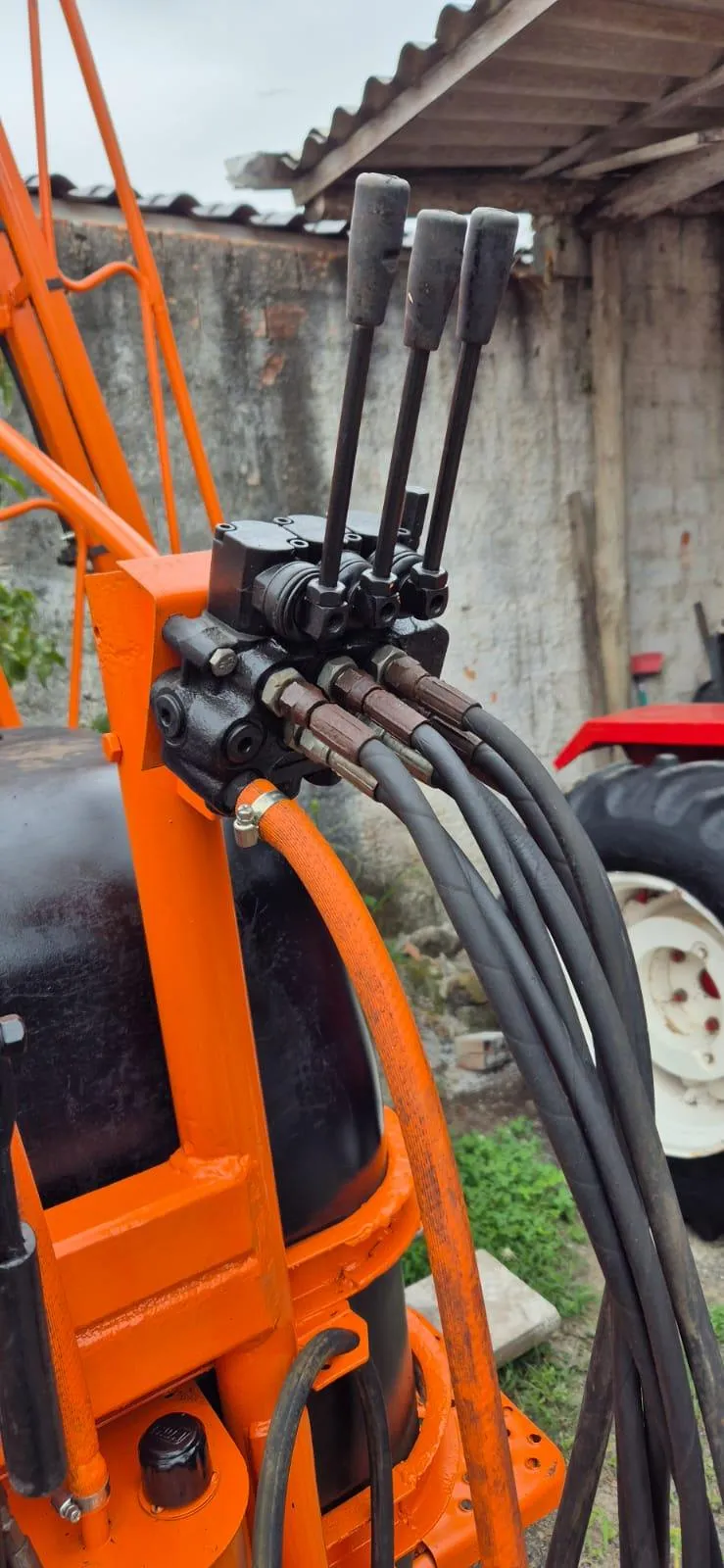 Pulverizador Jacto 400 Litros Hidraulico com 12 metros