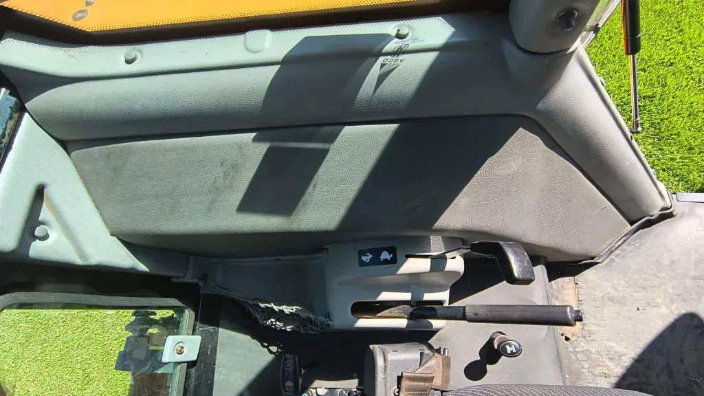 Trator Valtra A800R ano 2023 cabinado 