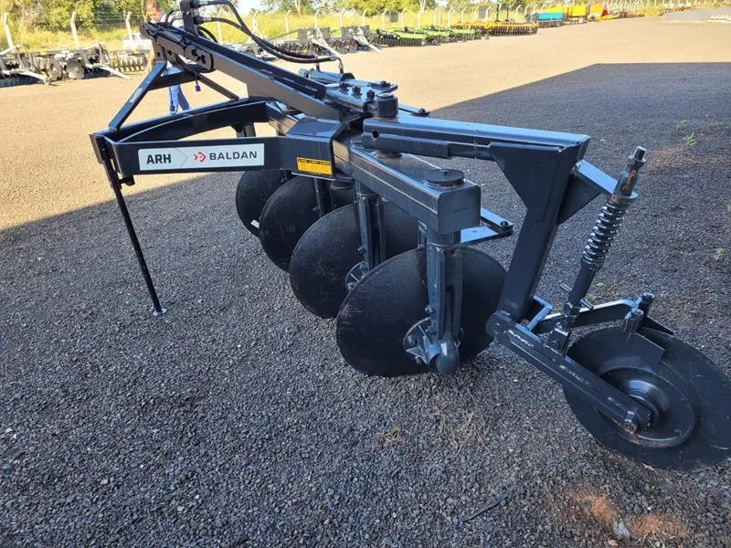 Arado Reversível Hidráulico – ARH-P 4 Discos – BALDAN