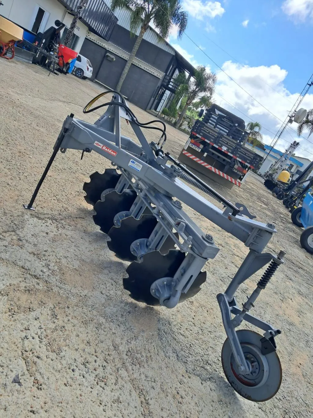 Arado 4 discos 28'' Hidráulico Baldan