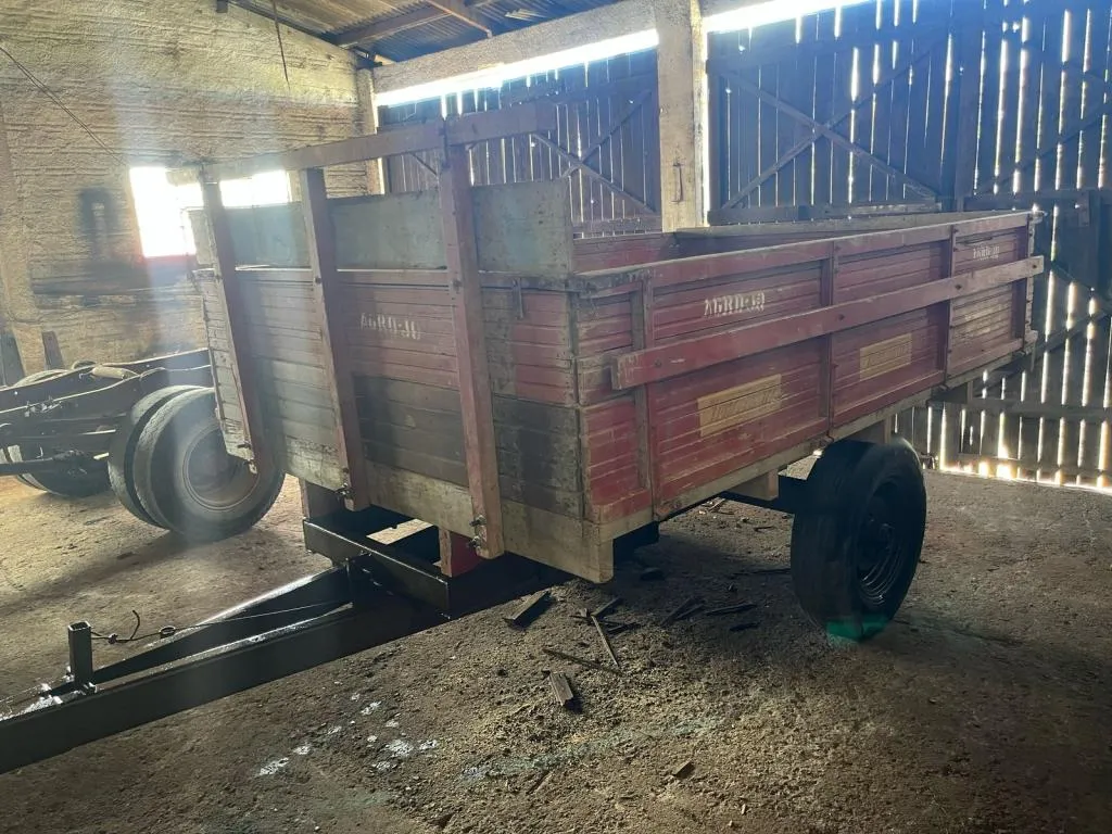 Carreta agrícola de trator Vencedora 3 t