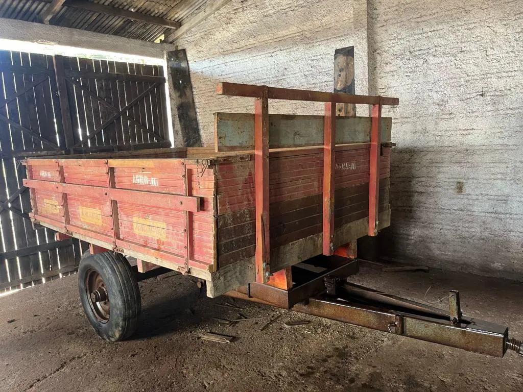 Carreta agrícola de trator Vencedora 3 t