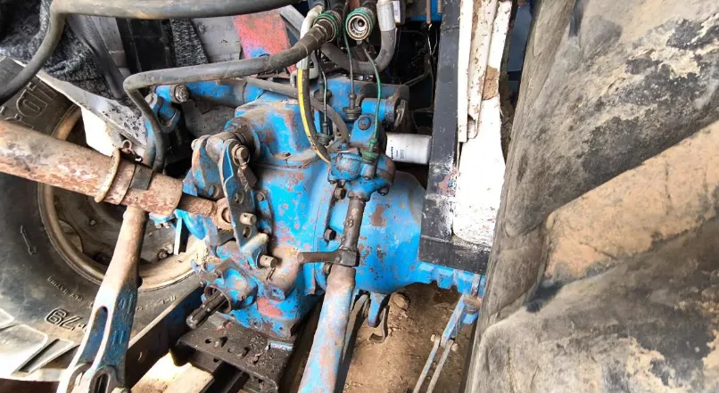Trator Ford 6600 85 cv ano 1979