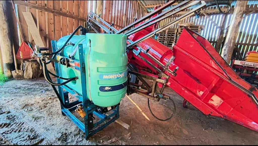Pulverizador 400 litros Montana
