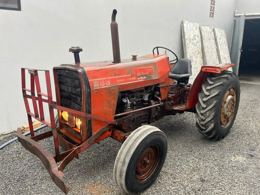 Trator Massey Ferguson 265 