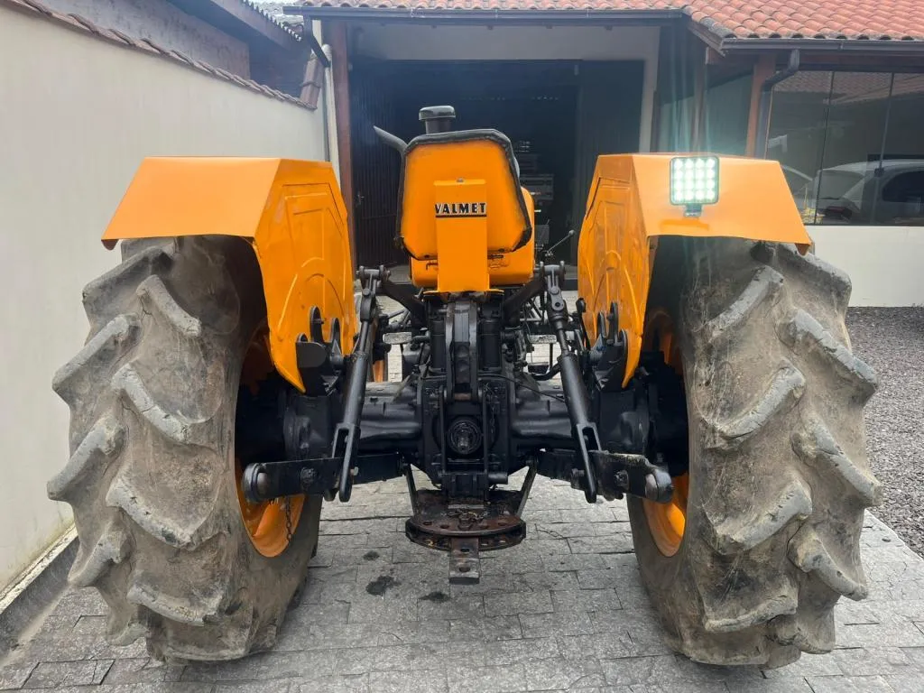 Trator Valmet 65 id 