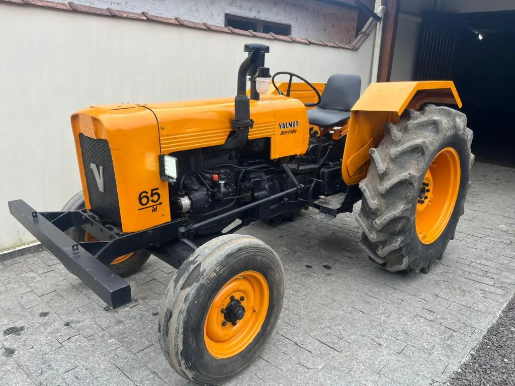 Trator Valmet 65 id 